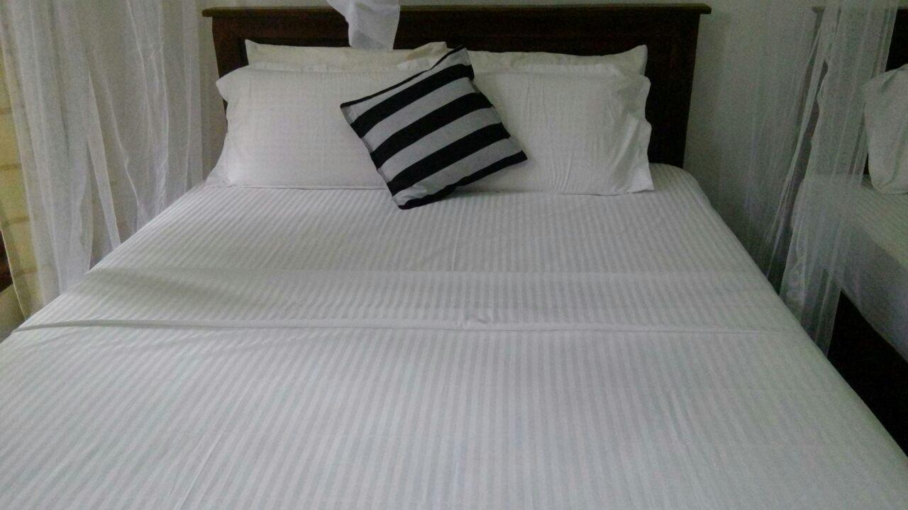 White Heart Hotel Ella Phòng bức ảnh